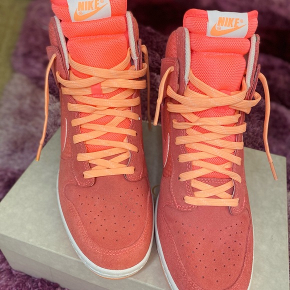Nike Dunk Sky hi Wedge Sneakers - Picture 7 of 10